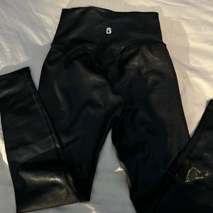 Shiny buffbunny leggings